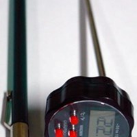 Đồng hồ đo nhiệt độ TigerDirect HMTMKK-101