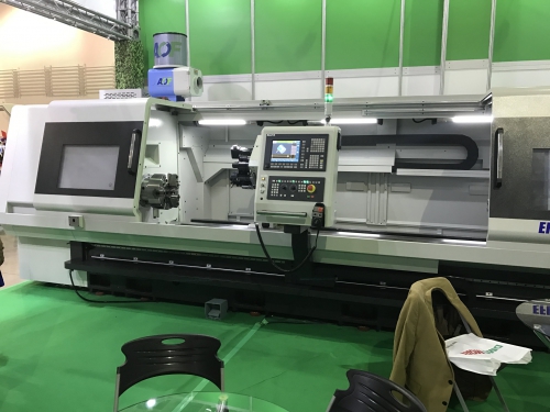 máy tiện cnc