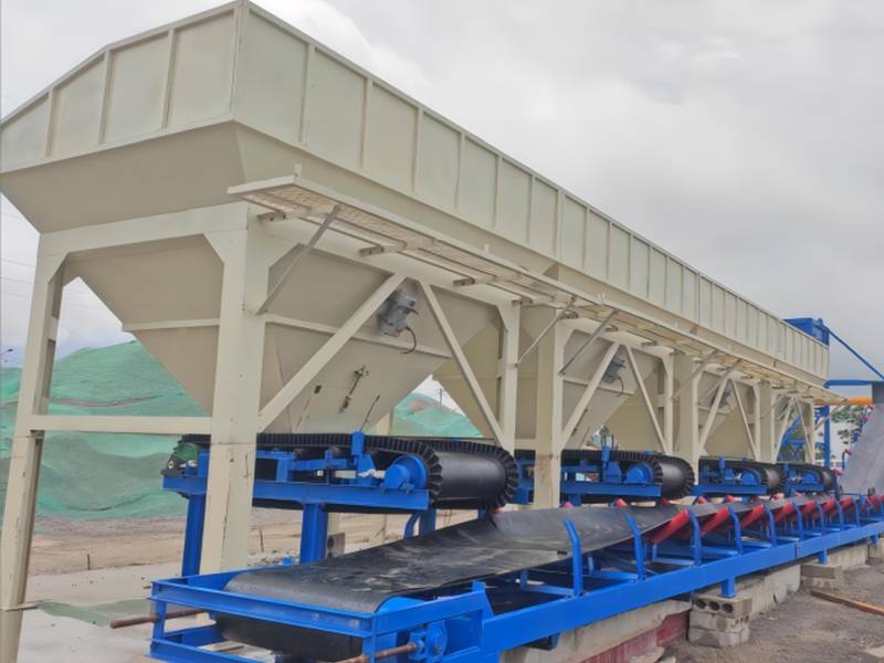 Trạm trộn đất ổn định WBZ300