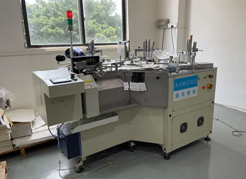 Máy luồn dây 3 thẻ tag