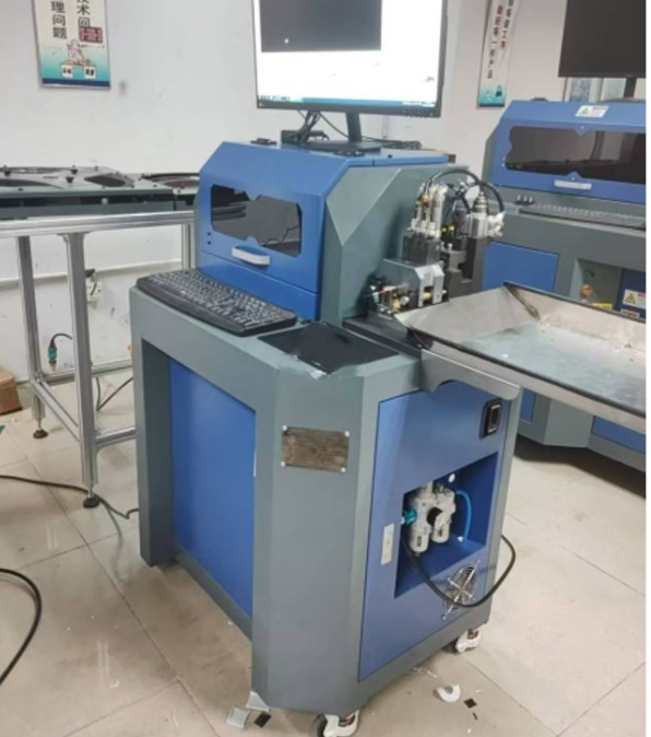 Máy cắt uốn dao bế tự động đa năng ZF-370B