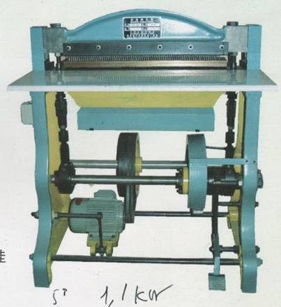 Máy đục lỗ CK-600