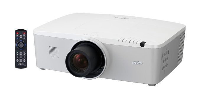 Máy chiếu Sanyo PLC-XM100L