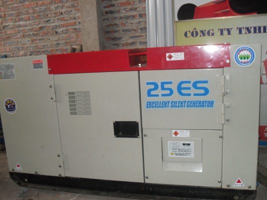 Máy phát điện ISUZU DCA-25ES