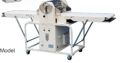 Máy cán bột 2 chiều FUJIMAK KR25