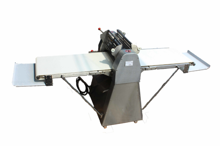 Máy cán bột mì Soven 2 chiều đứng SS-H520