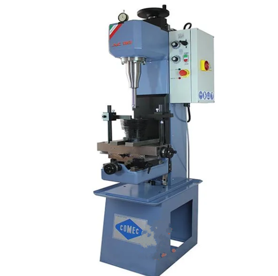 Máy doa Xi lanh Comec AC110