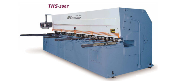 Máy cắt tôn lớn SIN TIAN THS-1322