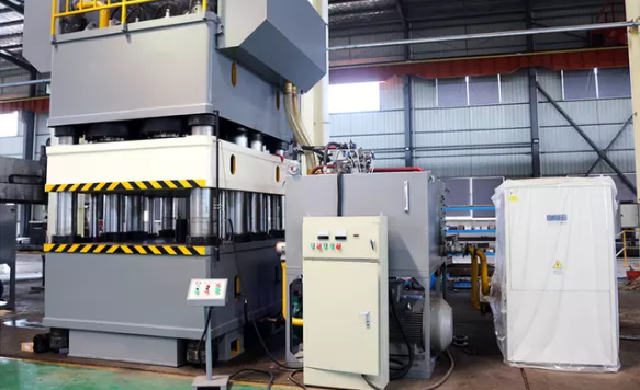 Máy ép thủy lực Y32-3000T