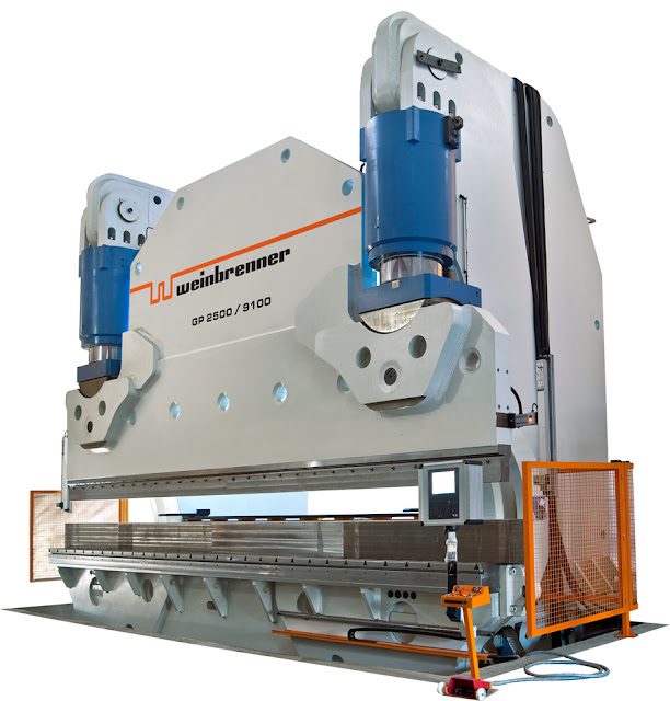 Máy chấn tôn cnc APHS 61500
