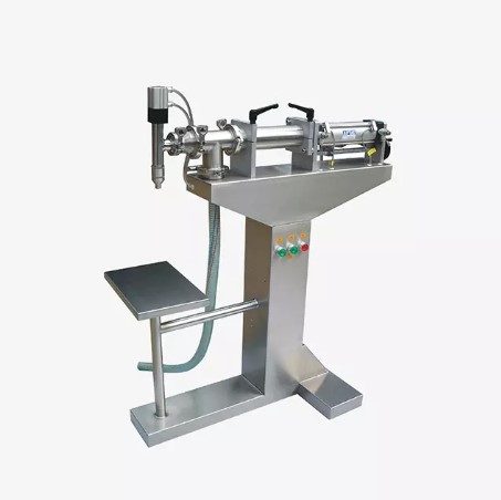 Máy chiết rót piston lỏng LPF-5000