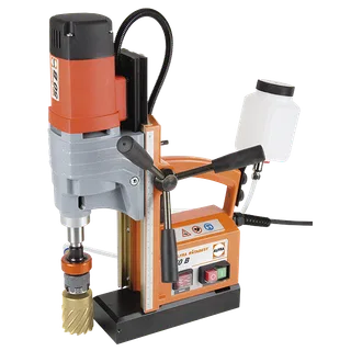 Máy khoan từ 1200W có ta rô RB-50B RLE